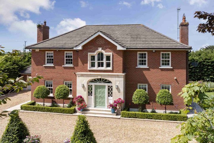 Red House, Colpe Cross, Drogheda, Meath