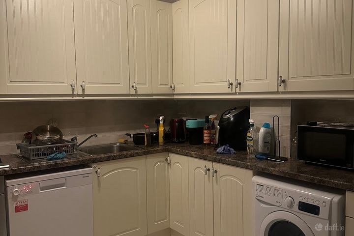 Killester Travel, 165_169 Howth Road, Dublin 3, Clontarf, Dublin 3