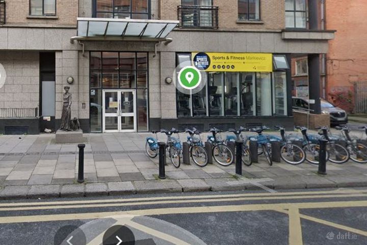 College Gate, Townsend Street, Dubli, Dublin City Centre