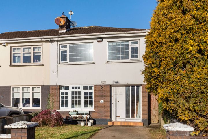 37 Castleknock Crescent, Castleknock, Dublin 15, D15K0WV