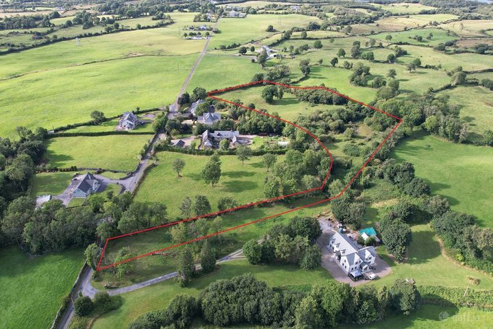 Ballyogan Land, Barefield