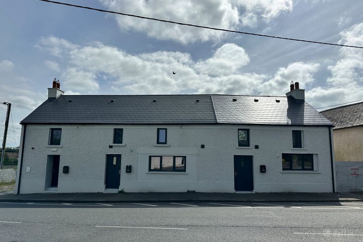 Apartments 1 - 4, 11-12 Barrack Street, Goresbridge, Co. Kilkenny, R95XFN8