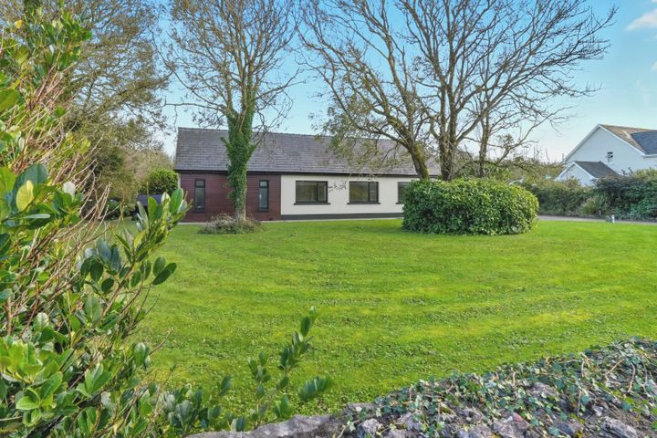 Mulroog East, Ballinderreen, Kilcolgan, Co. Galway, H91N4CC