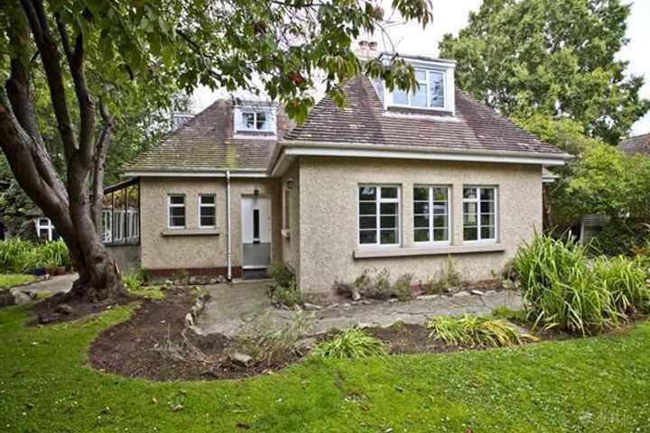 29 St. Thomas Road, Mount Merrion, Dublin