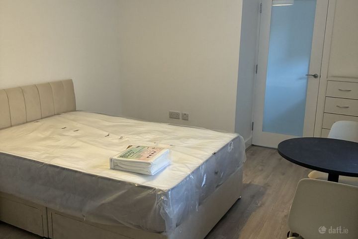 Apartment 3, 244 South Circular Road, South Circular Road, Co. Dublin