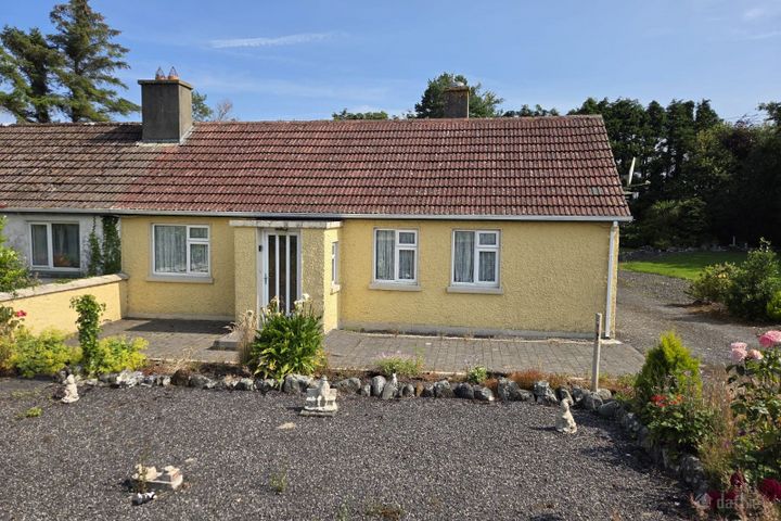 Bunnafedia, Dromard, Dromard, Co. Sligo, F91RR02