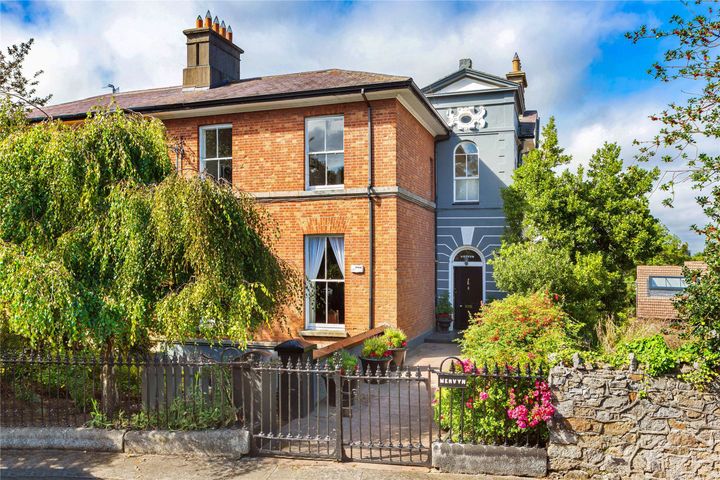 Mervyn, The Hill, Monkstown, Dublin