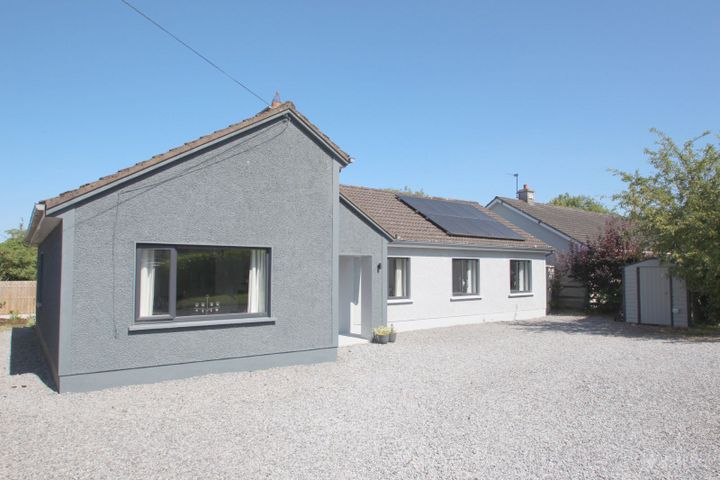 Oakwood House, Saint Colman'S Terrace, Killiskea, Co. Offaly, R35AY23