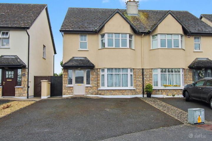 19 Fairgreen, Borrisokane, Nenagh, Co. Tipperary, E45W677
