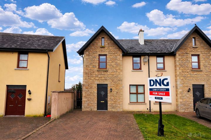 79 Springfield Grove, Rossmore Village, Reddan's Walk, Co. Tipperary, E34W668