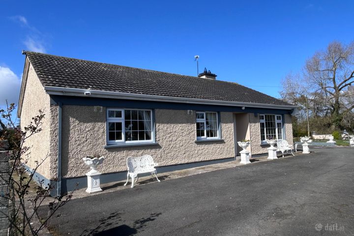 Galboola, Littleton, Thurles, Co Tipperary, E41A789