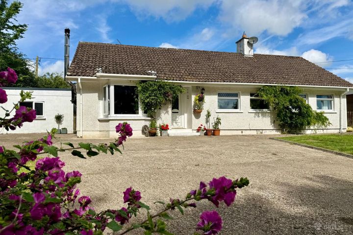 'Willowbank', Ballybeg , Curracloe, Co. Wexford, Y21X9D0