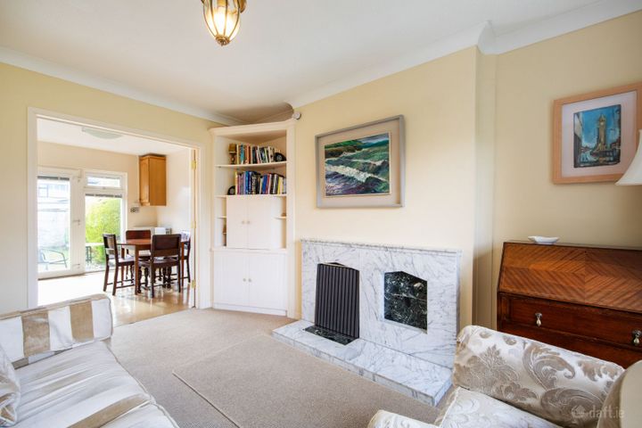 28 Grange Crescent, Dun Laoghaire, Kill O' The Grange, Co. Dublin, A96X3F1 - Photo 3