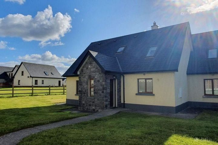 C19, Cahermore Holiday Village, Enniscrone, Co. Sligo, F26RC92