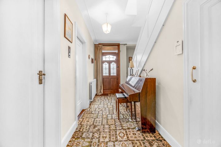 579 Howth Road, Dublin 5, Raheny, Dublin 5, D05W025 - Photo 3