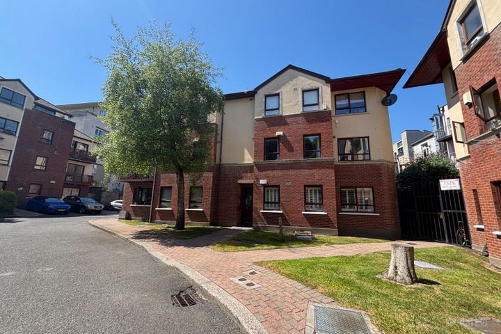 Apartment 13, Saint James'S Court, St. James Gate, Dublin 8