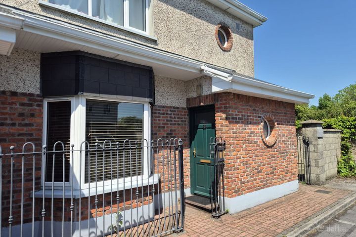 Apartment 9, Curragh Court, Tuam, Co. Galway, H54XP52