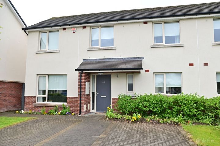 33 Dún Rioga Crescent, Dunshaughlin, Drumree, Co. Meath, A85TY44