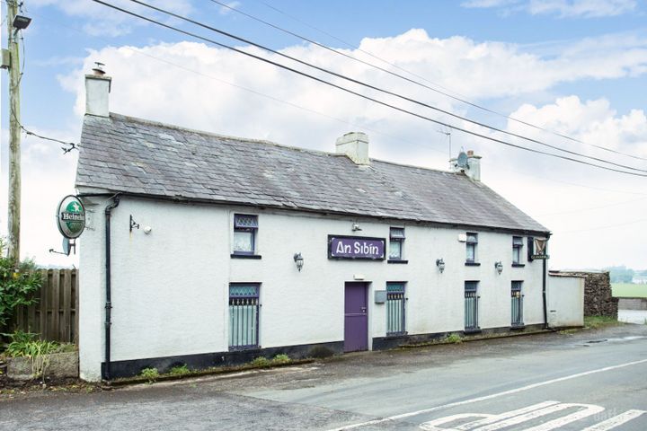 An Sibín, Vicarstown Cross, Matehy, Co. Cork, P32X471