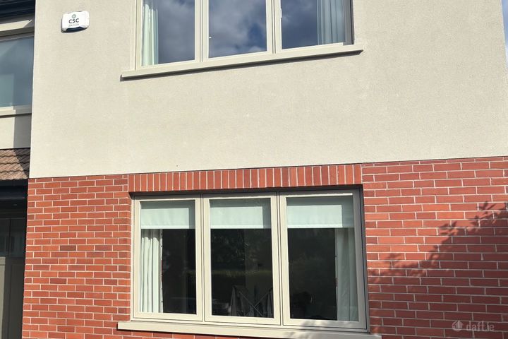 89 Landscape Park, Churchtown, Dublin 14