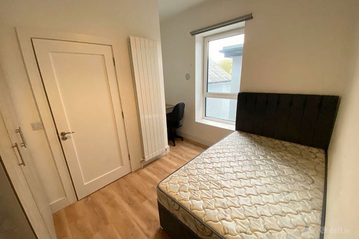 3 Aldergrove, Highfield West, Cork City Centre