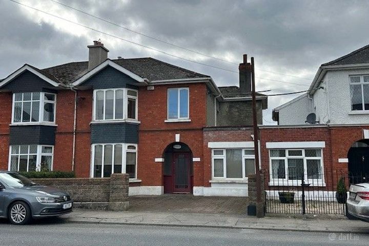 Glenville, Slievenamon Road, Thurles, Co. Tipperary, E41V3P8