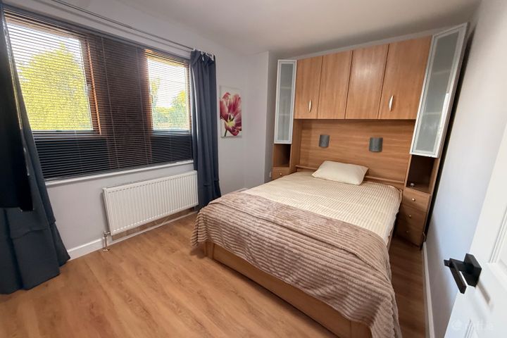 15 Sallowood View, Santry Avenue, Ballymun, Dublin 9