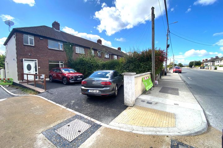 Walkinstown Road, Walkinstown, Dublin 12