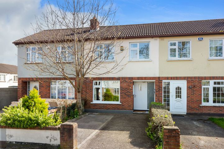 5 Pinebrook Heights, Huntstown, Dublin 15, D15RCK6