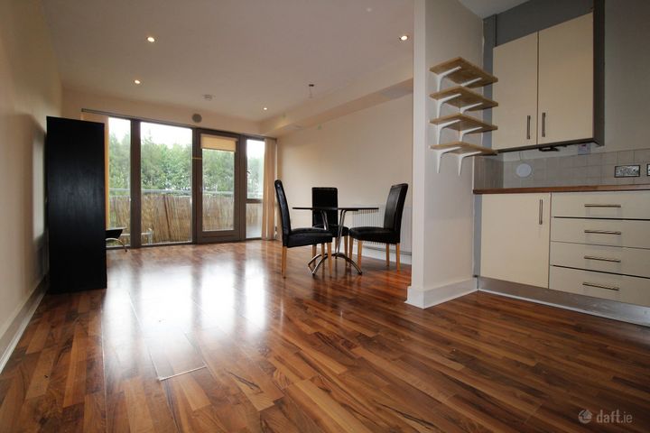 Apartment in Dublin, Finglas South B ED - Radharc 3