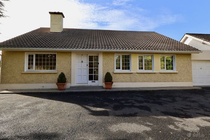 12 Retreat Heights, Athlone, Co Westmeath, N37 PE80