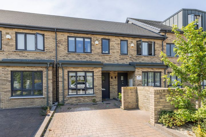 15 THE HEIGHTS, BARNOAKS, Citywest, Dublin 24, D24P59W
