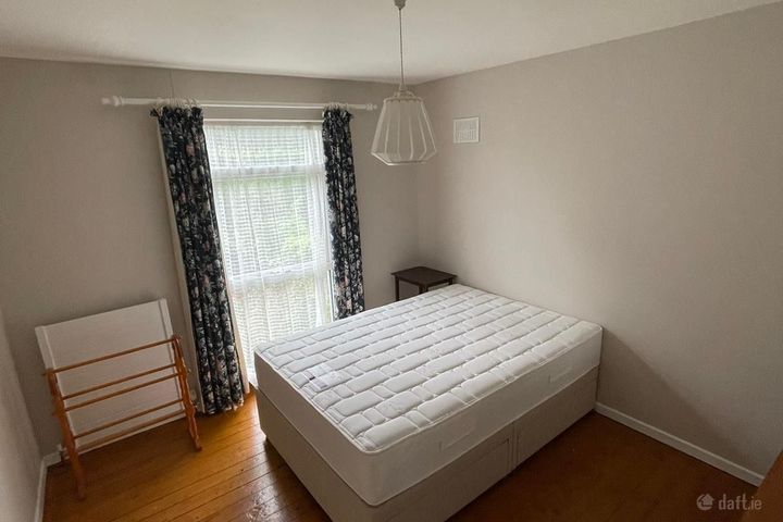 48 Stillorgan Wood, Stillorgan, Blackrock, Kilmacud, Co. Dublin