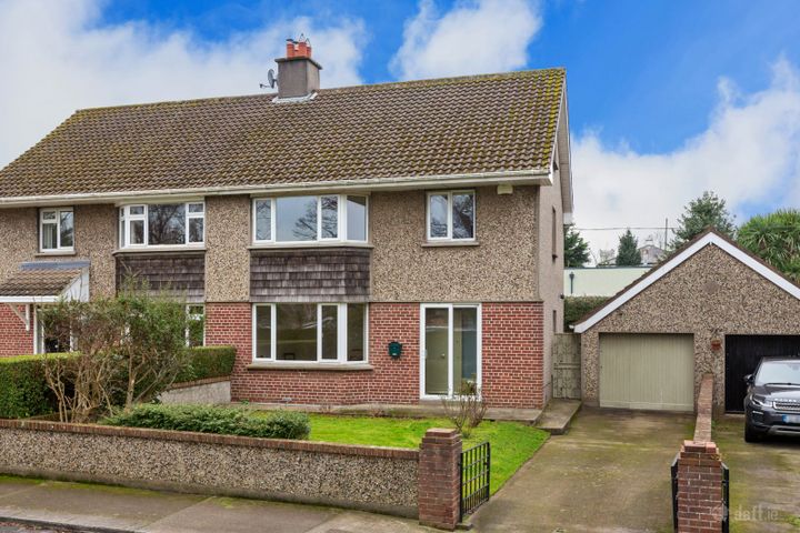 3 Castle Park, Monkstown, Co. Dublin, A94E186