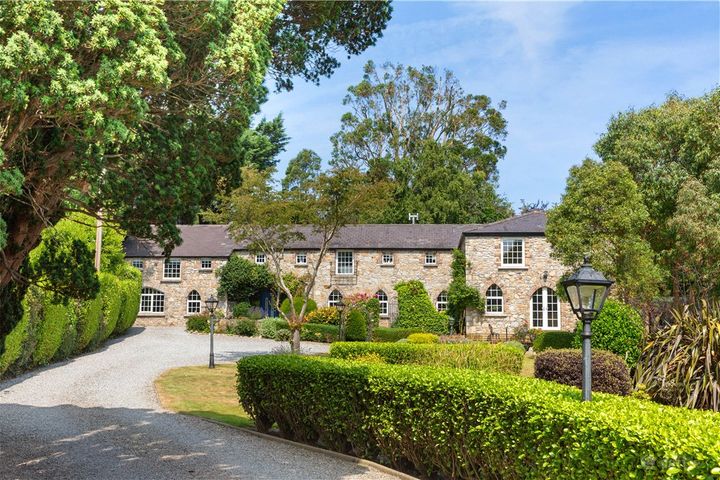 Avondale, Seafield Road, Killiney, Co. Dublin, A96K236