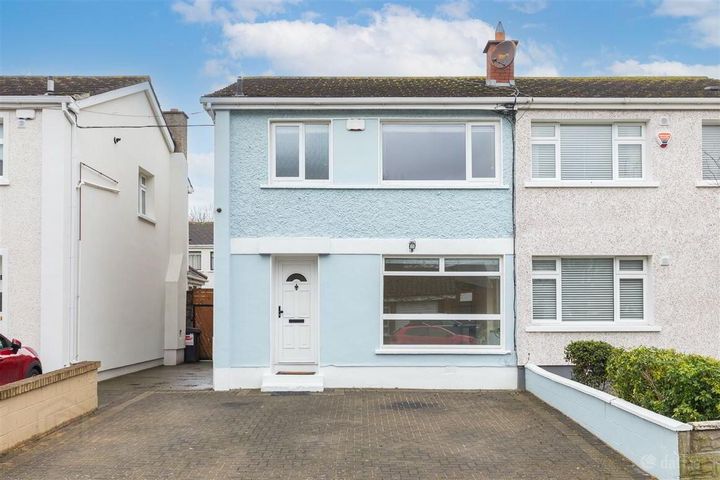13 raheen park, Jobstown, Co. Dublin