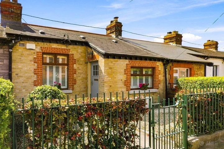 3 Connaught Parade, Phibsborough, Dublin 7, D07E043