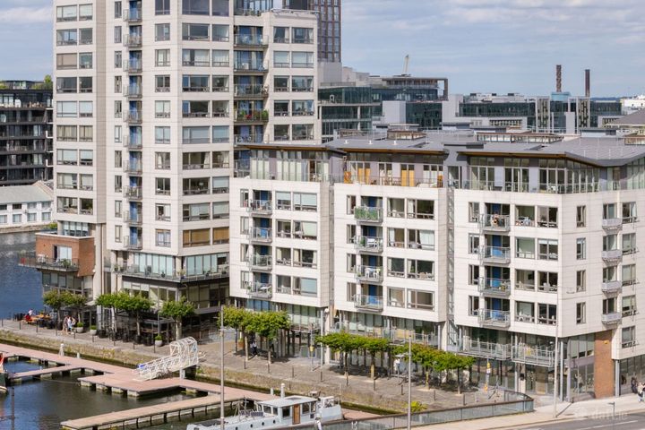 Apartment 14, The Locks, Charlotte Quay Dock, Hanover Quay, Dublin 4, D04W281