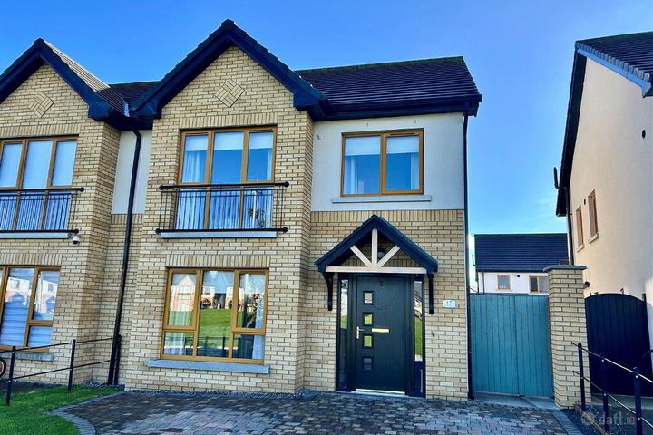 17 The Pines, Avourwen, Drogheda, Co. Meath, A92F5NP