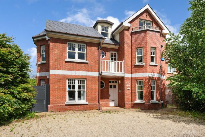 11 Grove Paddock, Blackrock, Co. Dublin