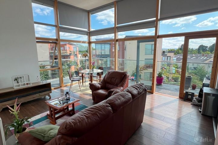 Phoenix Park Avenue, Phoenix Park Racecourse, Dublin 15, Navan Road (D7), Dublin 15