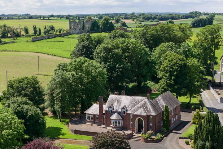 Louth Hall, Tallanstown, Co. Louth, A91DY68