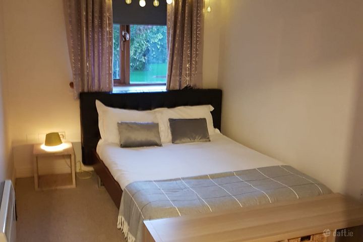 Larch Hill, Oscar Traynor Road, Santry, Dublin 17
