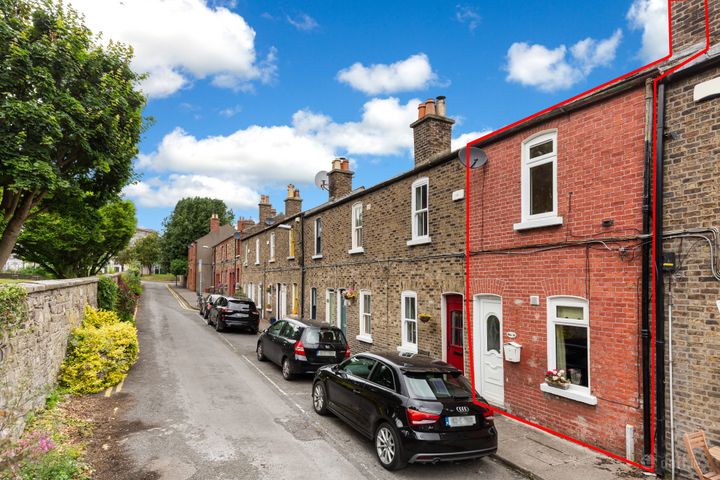 16 Temple Cottages, Broadstone, Dublin 7, D07K5W5