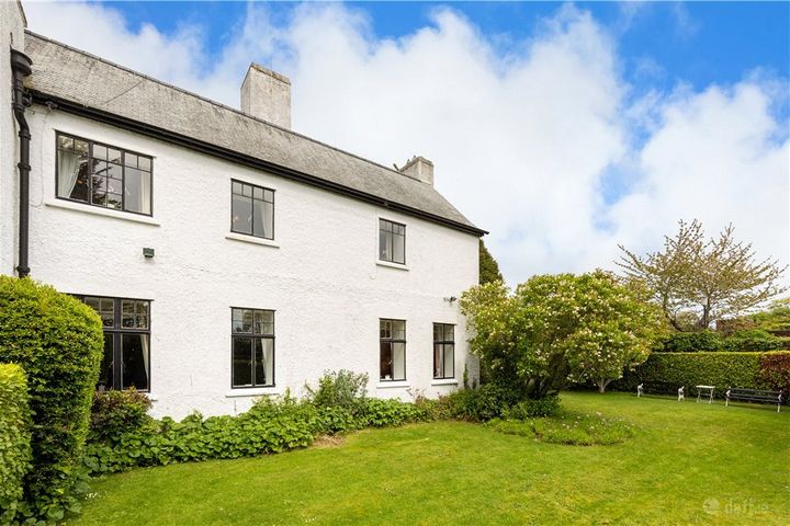 1 Kilteragh Pines, Westminster Road, Foxrock, Dublin 18, Dublin