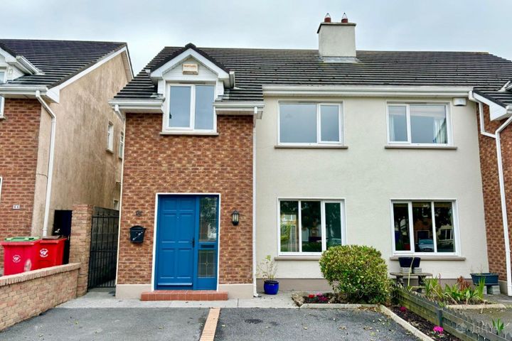 65 Riasc Na Ri, Bothar An Stiofan, Knocknacarra, Galway