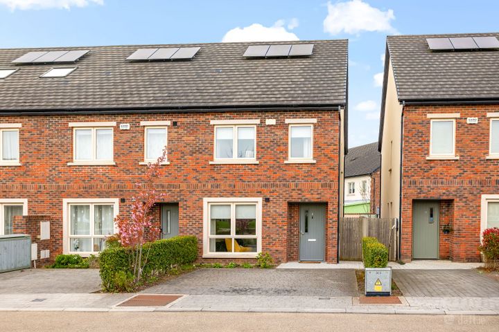 8 Shackleton Links, Lucan, Co. Dublin, K78E2K5