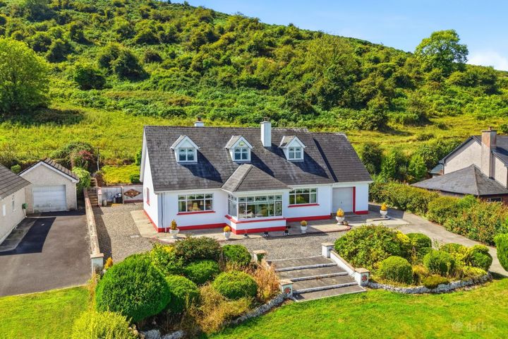 Mountain View, Bunavie, Pallasgreen, Co. Limerick, V94E3Y8
