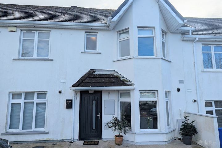 21 Cnoc Ard, Ballina, Co Tipperary, V94CDW0