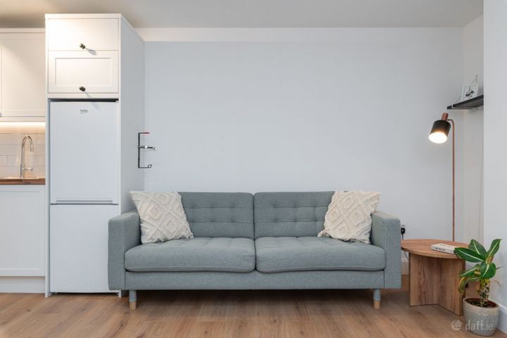 One Bedroom Large, 25 Leinster Rd, D06 KN36, Rathmines, Dublin 6